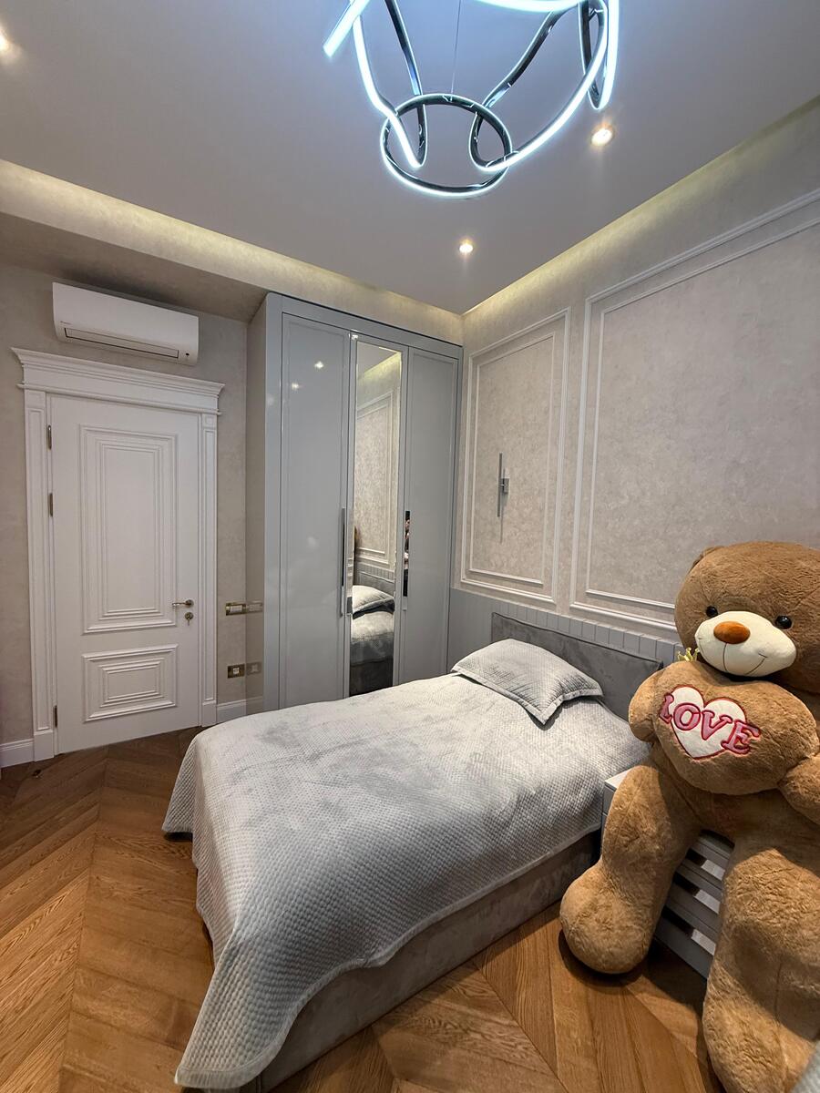 Satılır 4 otaqlı yeni tikili 185 m² — Mənzil, Bakı (8)