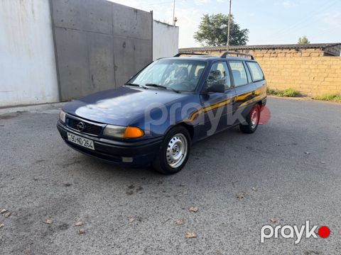 Opel Astra, 1.6 L, 1995 il, 365 000 km