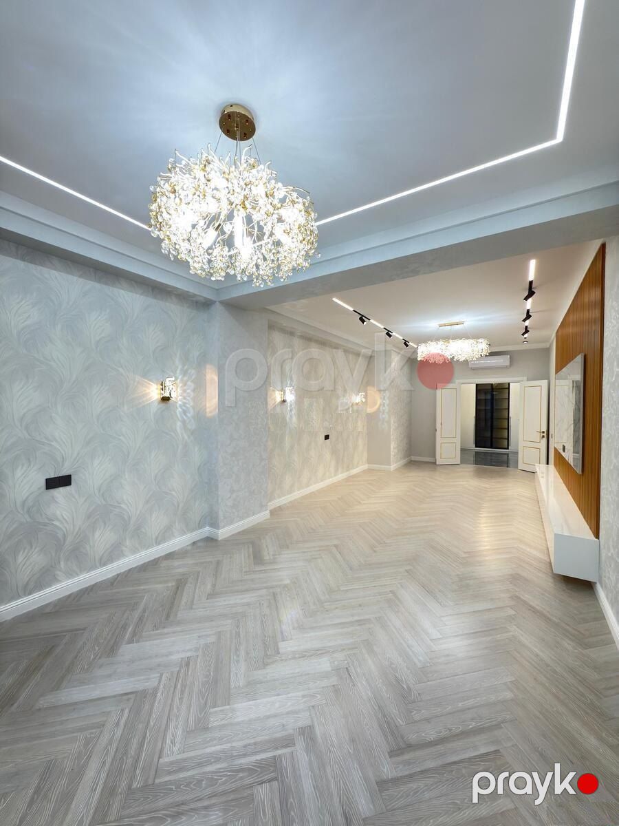 Satılır 4 otaqlı yeni tikili 160 m² — Mənzil, Bakı (2)