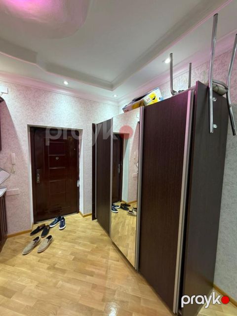 İcarəyə verilir 3 otaqlı yeni tikili 78 m²