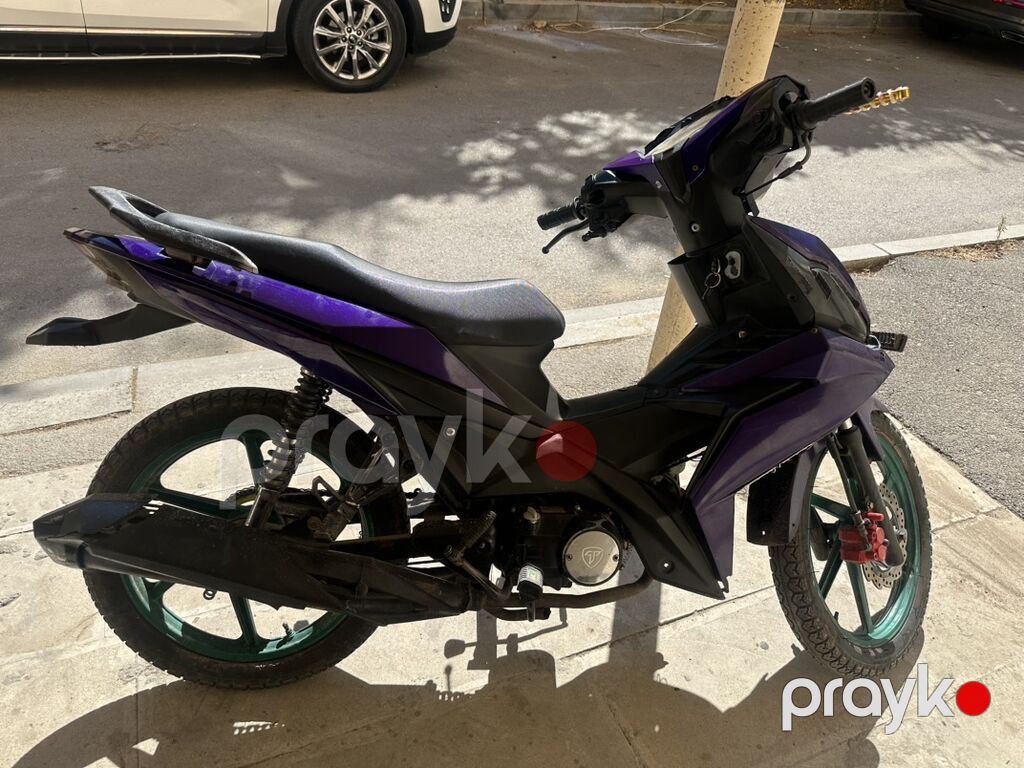Idealdi hecbir problemi yoxdur unvan hezi aslanov Moped / skuter — Mopedlər və skuterlər, Digah