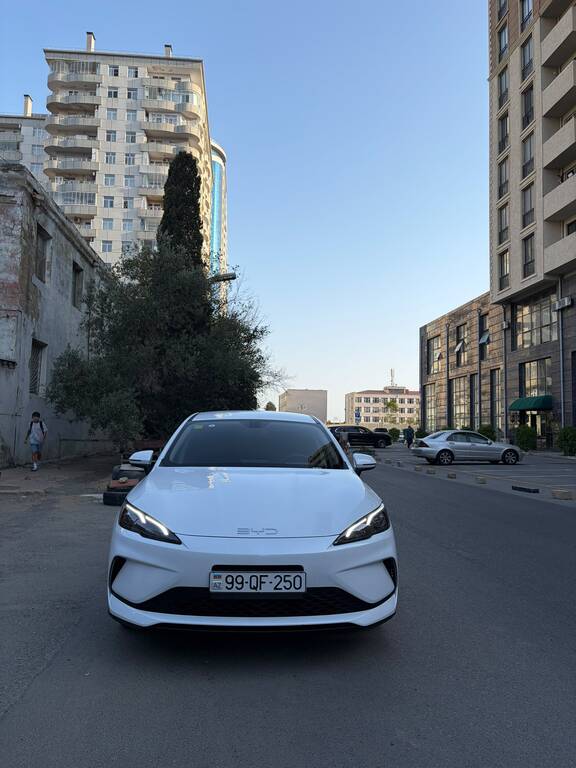 BYD Seal 05, 1.5 L, 7.68 kWh, 2025 il, 64 000 km — Avtomobillər, Bakı