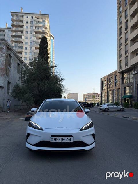 BYD Seal 05, 1.5 L, 7.68 kWh, 2025 il, 64 000 km