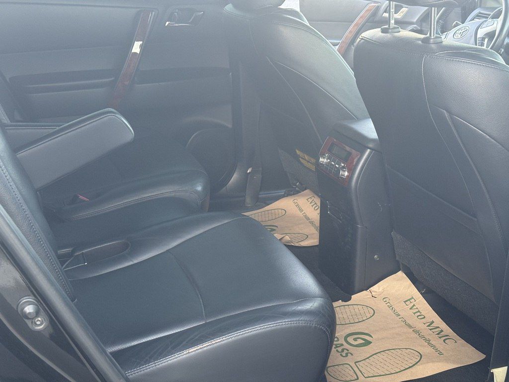 Toyota Highlander, 3.5 L, 2012 il, 223 000 km — Avtomobillər, Bakı (9)
