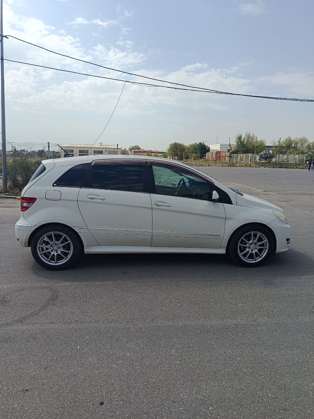 Mercedes-Benz B 180: 1.7 l 2010 il Hetçbek — Avtomobillər, Bakı (8)