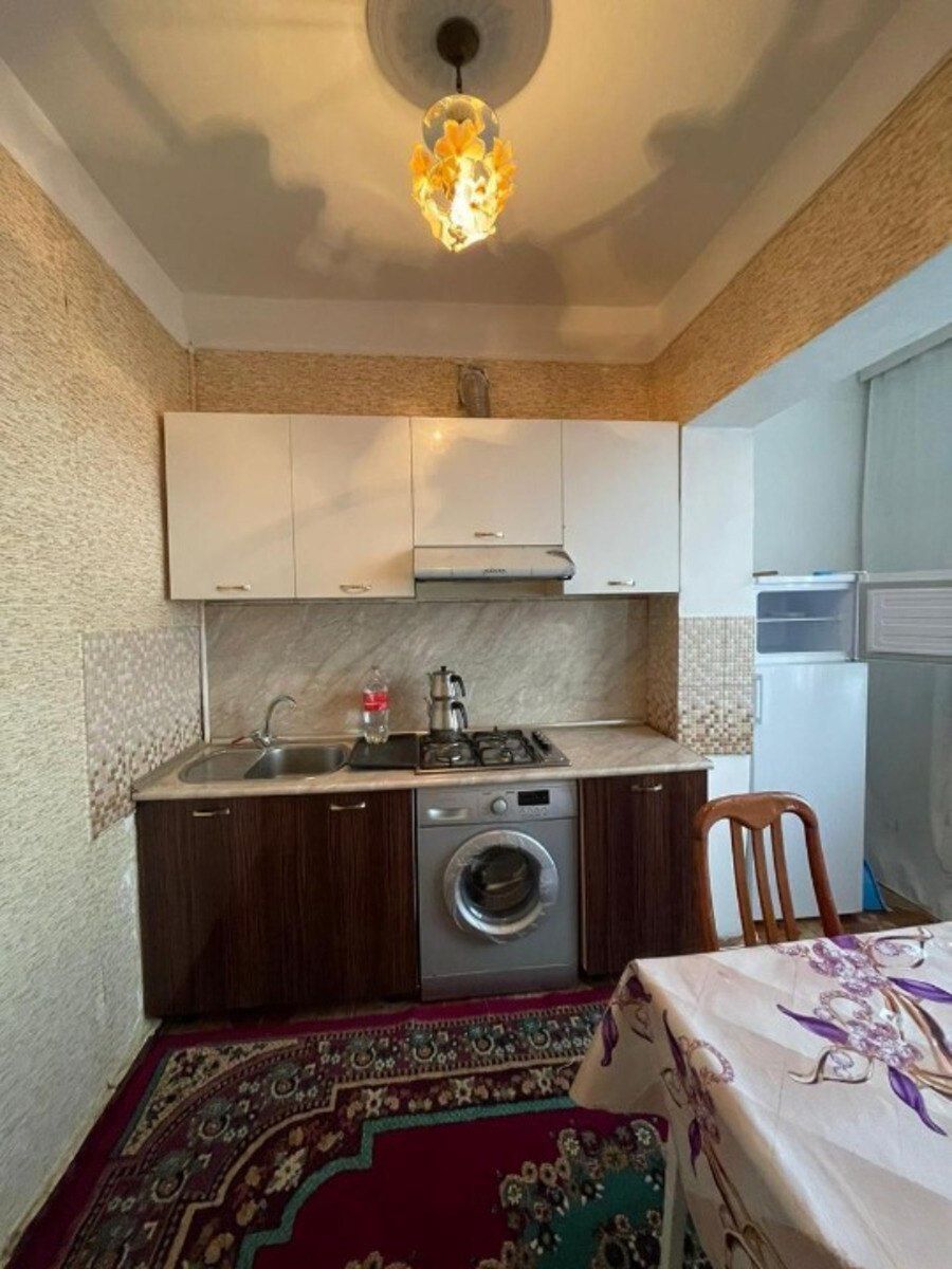 İcarəyə verilir 3 otaqlı köhnə tikili 95 m² — Mənzil, Bakı (7)