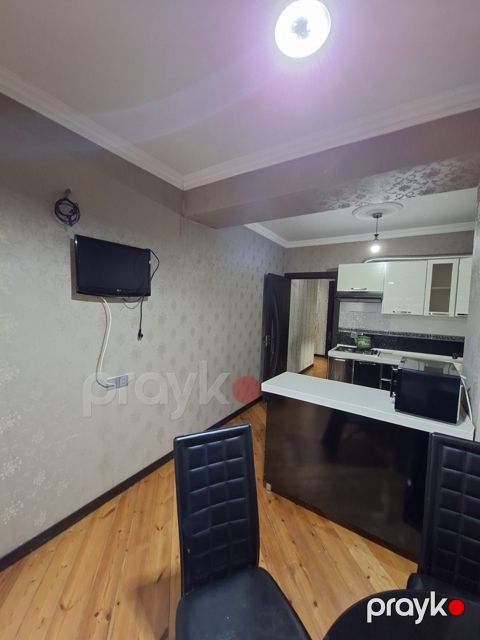 2-otaqlı mənzil, 7-ci mkr., 75 m²