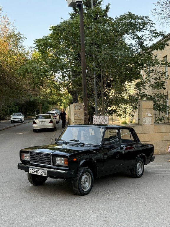 Lada (VAZ) 2107, 1.5 L, 2011 il, 25 000 km — Avtomobillər, Bakı (10)