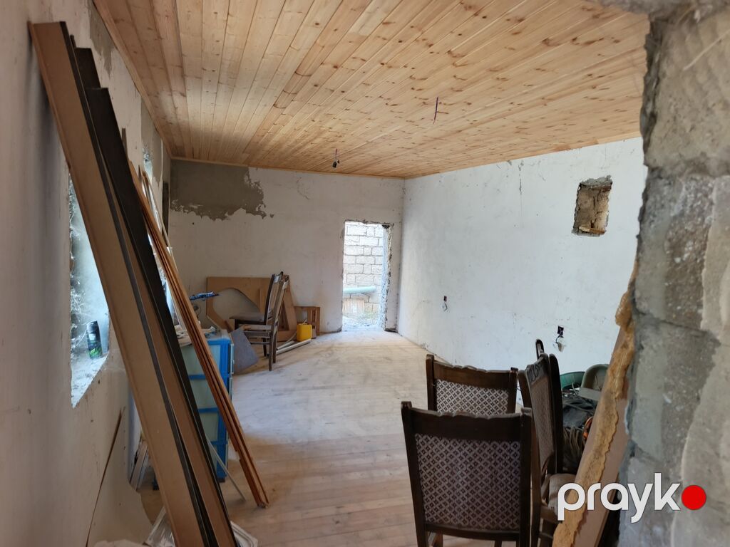 2 otaqlı yarımçıq tikili (fərdi yaşayış evi), Tikib başqa lahiyyə də — Mənzil, Bakı (8)