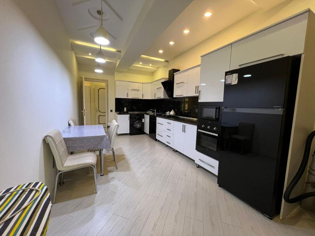 İcarəyə verilir 2 otaqlı yeni tikili 80 m² — Mənzil, Bakı (7)