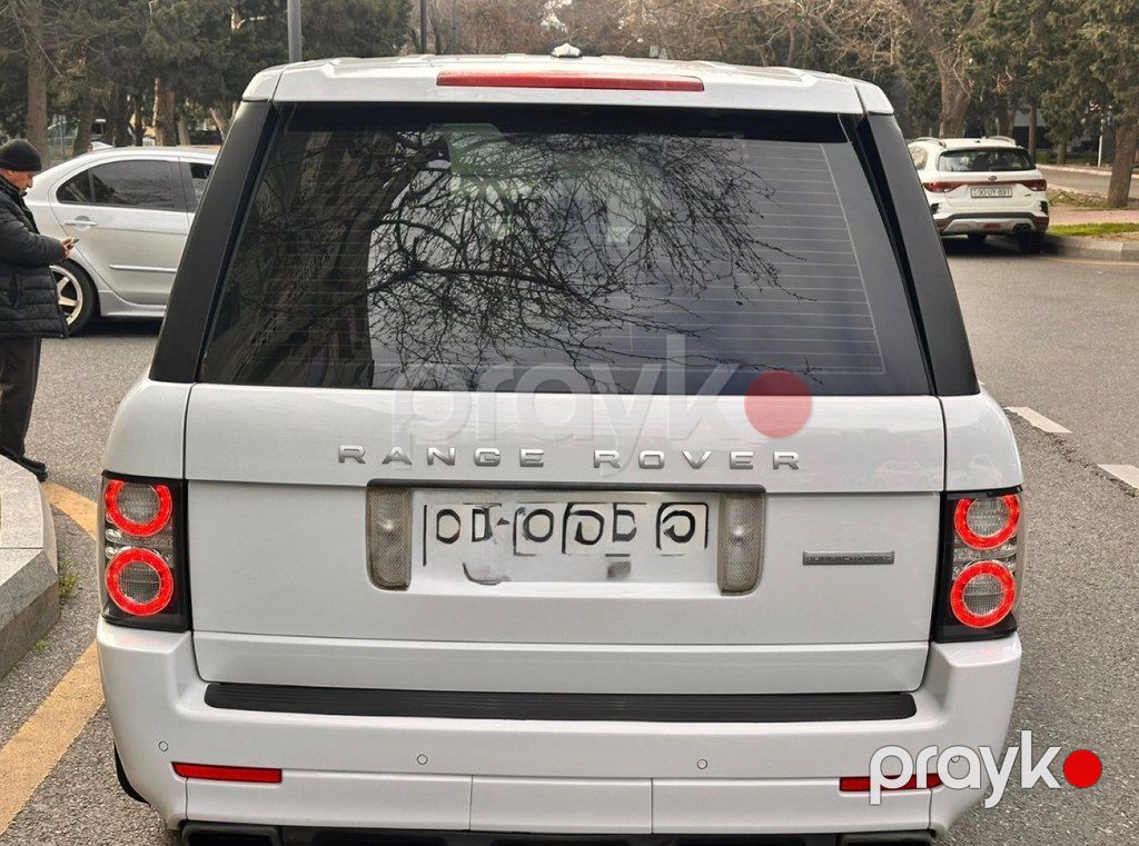 Land Rover Range Rover, 5.0 L, 2011 il, 240 000 km — Avtomobillər, Bakı (2)