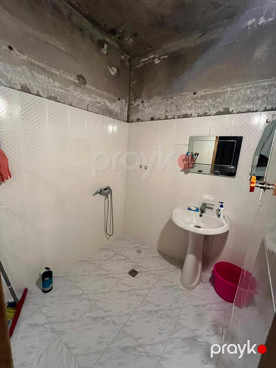 Satılır 4 otaqlı köhnə tikili 42 m² — Mənzil, Bakı (6)