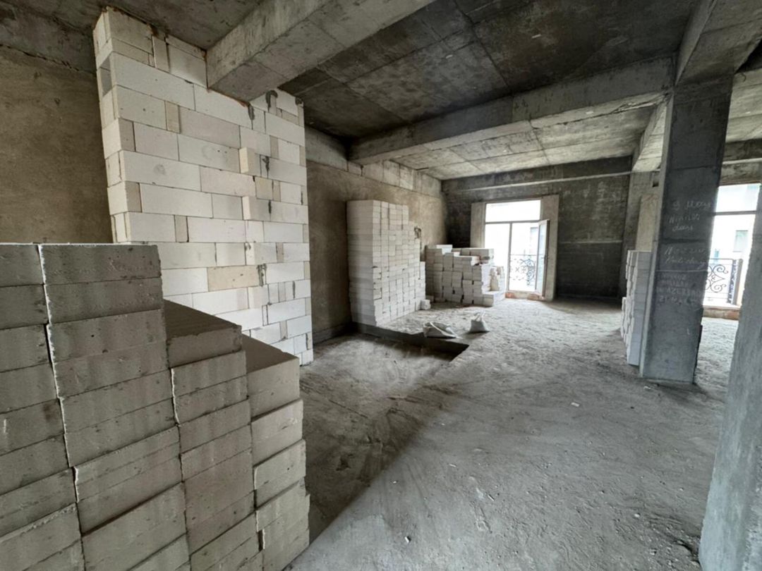 Satılır 4 otaqlı yeni tikili 180 m² — Mənzil, Bakı (7)