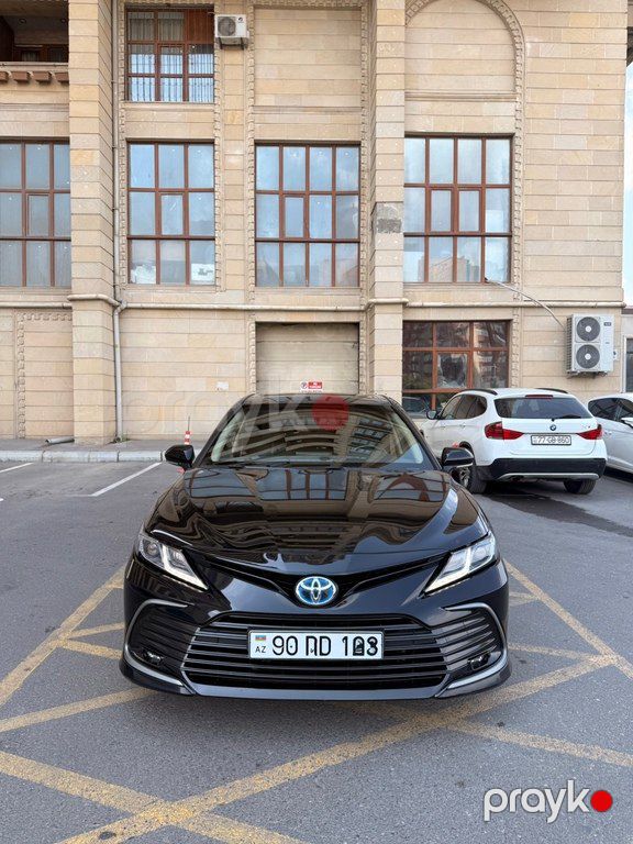 Toyota Camry, 2.5 L, 1.6 kWh, 2023 il, 100 500 km — Avtomobillər, Bakı (3)