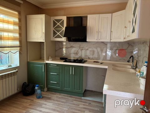 İcarəyə verilir 3 otaqlı həyət evi/bağ evi 80 m²