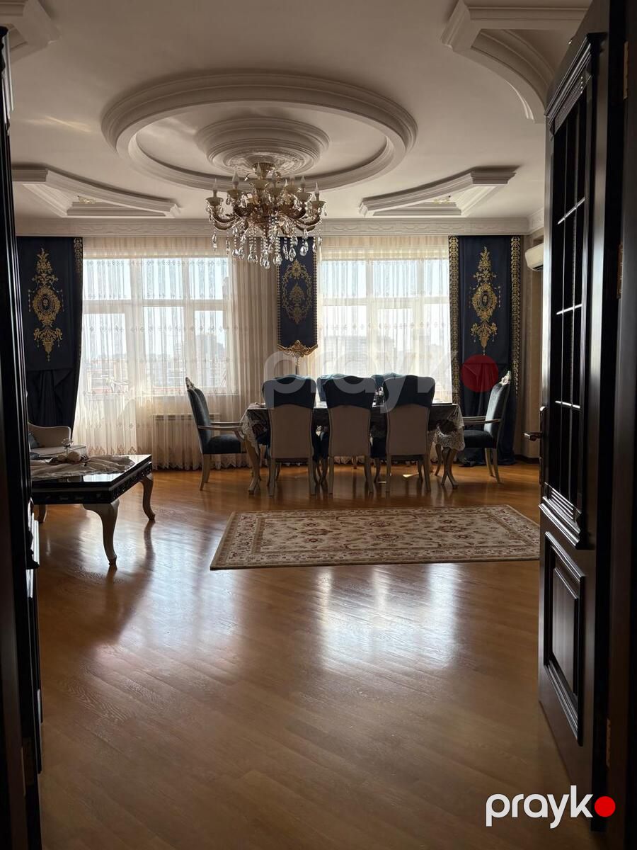 Satılır 4 otaqlı yeni tikili 180 m² — Mənzil, Bakı (5)