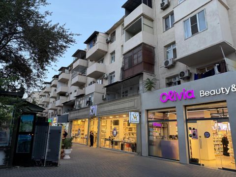 İcarəyə verilir 2 otaqlı köhnə tikili 50 m² — Bakı