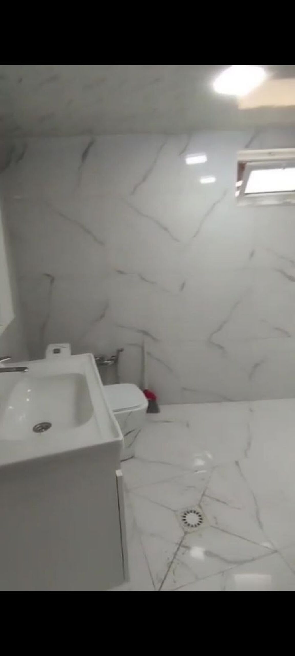 Gence mola yaxin erazide ev kiraye verilir telebe qizlar metbex mebeli — Ev, villa, Gəncə (2)