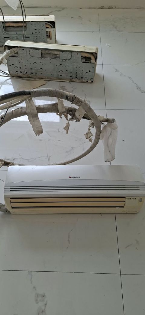 Mitsubitshi 35 kv 180AZN tam işləydi köçlə bağlı satlır sökülüb — Bakı