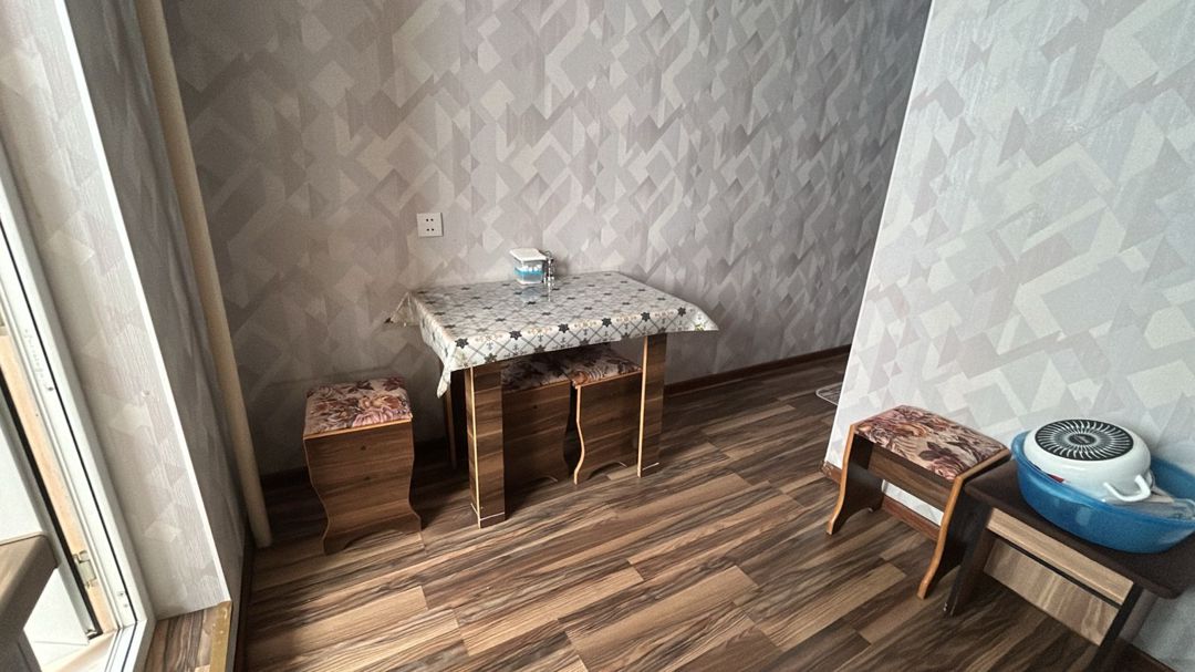 İcarəyə verilir 2 otaqlı köhnə tikili 65 m² — Mənzil, Bakı (5)