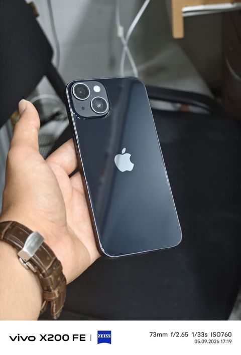 IPhone 14, Qara — Bakı