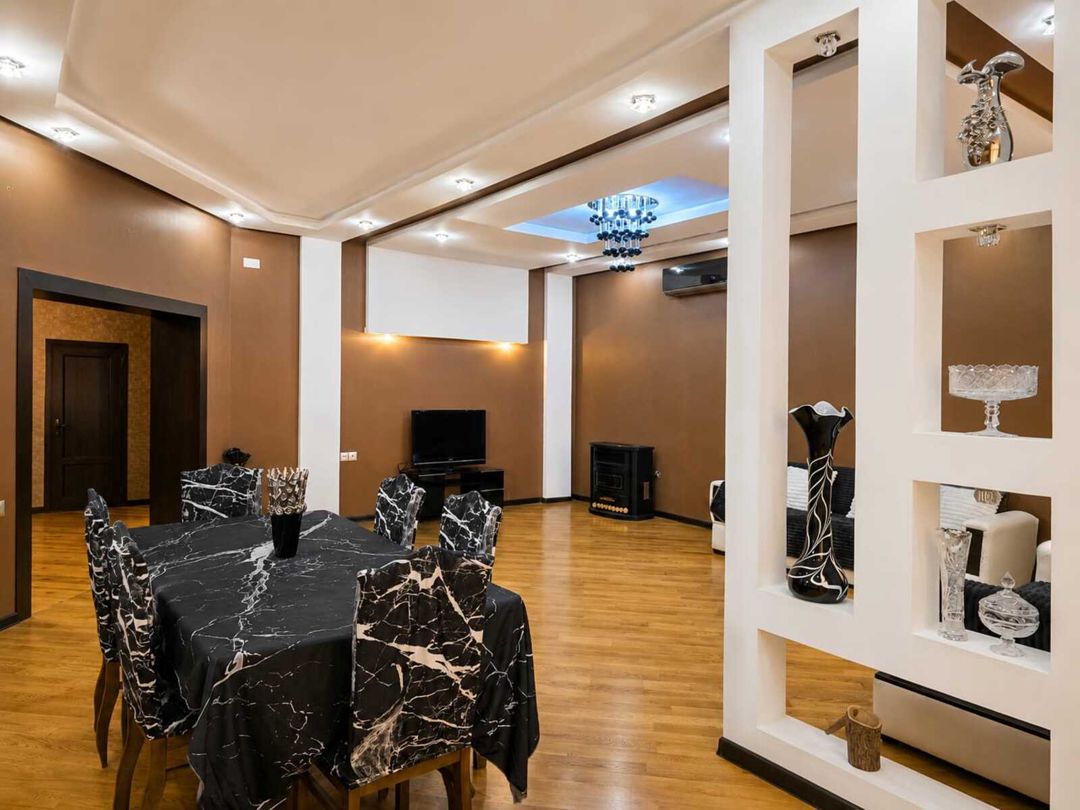 Satılır 7 otaqlı həyət evi/bağ evi 380 m² — Ev, villa, Bakı (10)