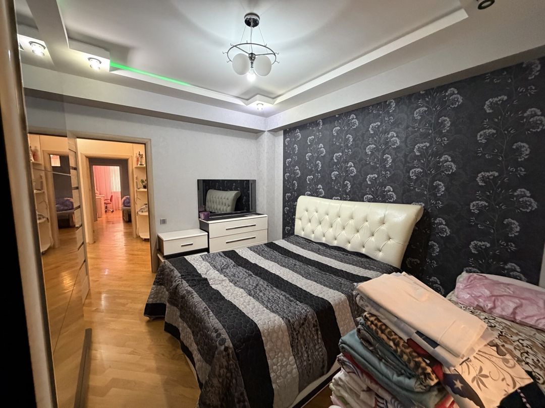 Satılır 4 otaqlı yeni tikili 120 m² — Mənzil, Bakı (11)