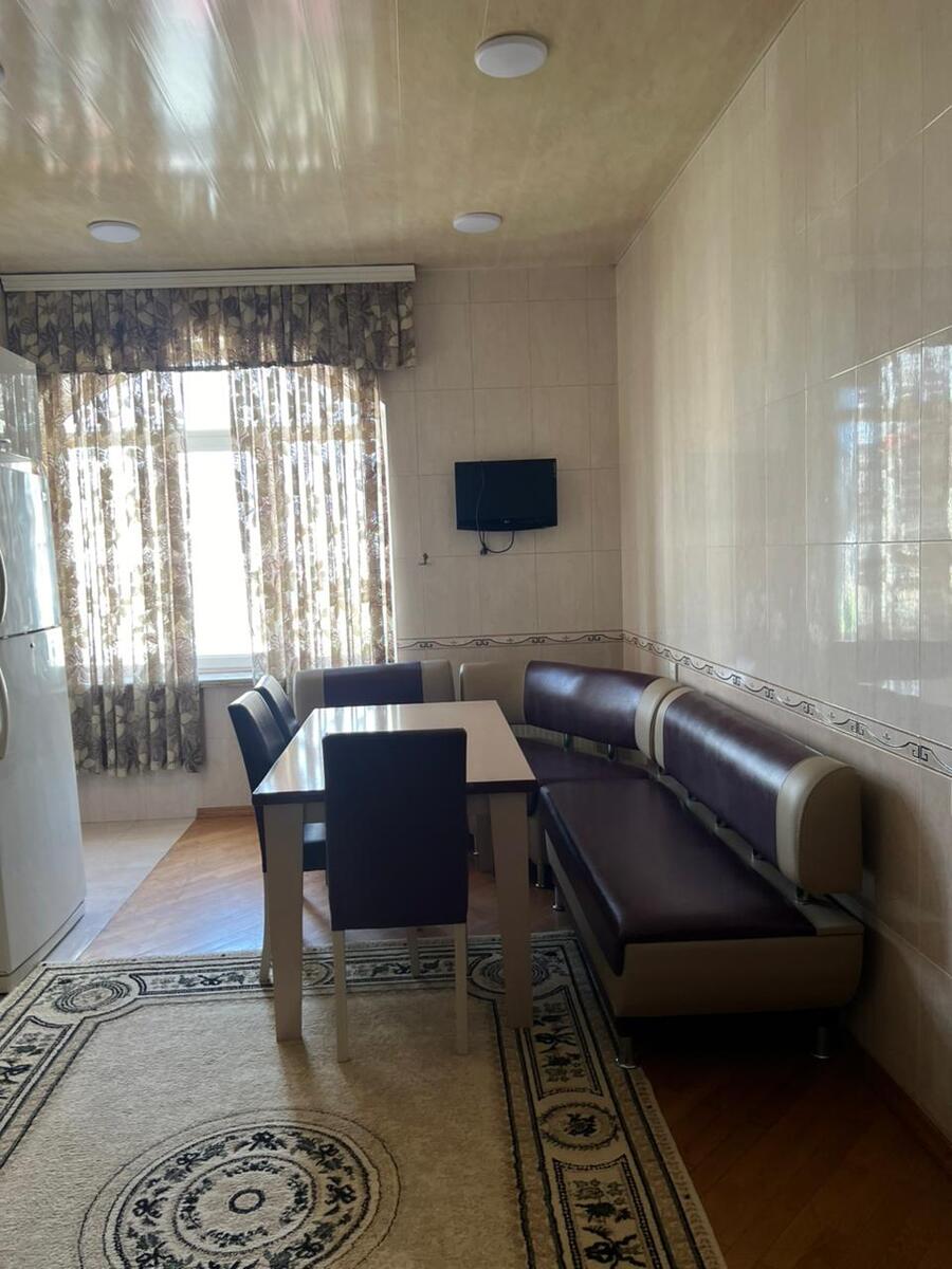 İcarəyə verilir 4 otaqlı yeni tikili 210 m² — Mənzil, Bakı (3)
