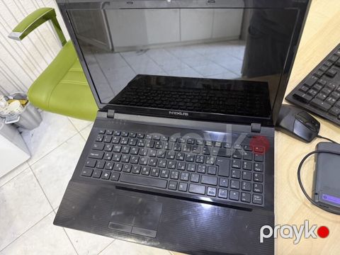 Nexus noutbuk - Ekran: 15.6 parlaq panel - Prosessor: Intel Core
