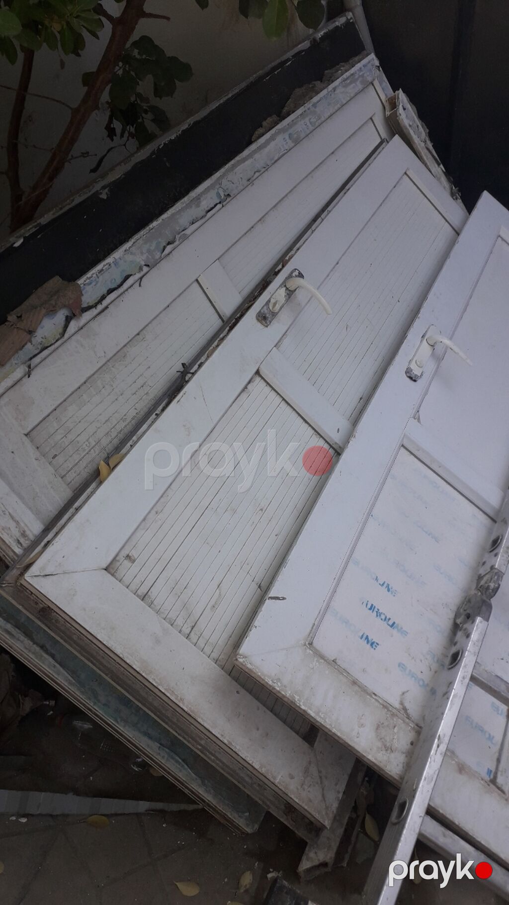 PVC qapı–pəncərə dəsti - Material: ağ rəngli PVC (profil üzərində — Pəncərələr, qapılar, balkonlar, Masazır (3)