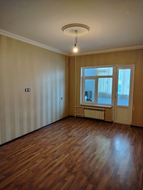 Satılır 2 otaqlı köhnə tikili 60 m² — Bakı