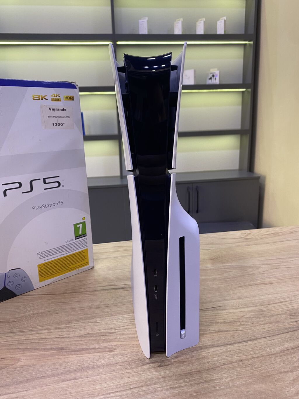 Playstation 5 Slim Sony Playstatıon 5 — Satışda Çox az istifadə — Oyun konsolları, Bakı (2)