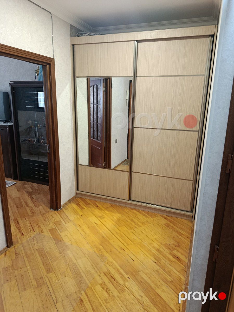 Satılır 2 otaqlı köhnə tikili 50 m² — Mənzil, Bakı (9)