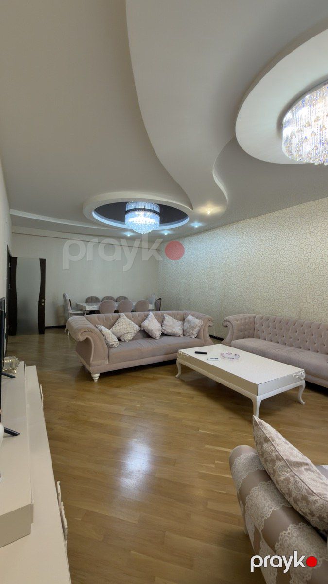 Satılır 4 otaqlı yeni tikili 220 m² — Mənzil, Bakı (2)