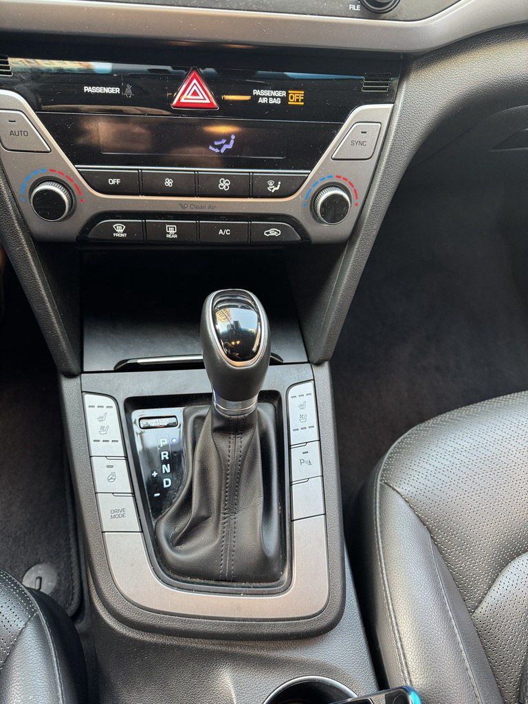 Hyundai Avante, 1.6 L, 2018 il, 70 300 km — Avtomobillər, Bakı (8)