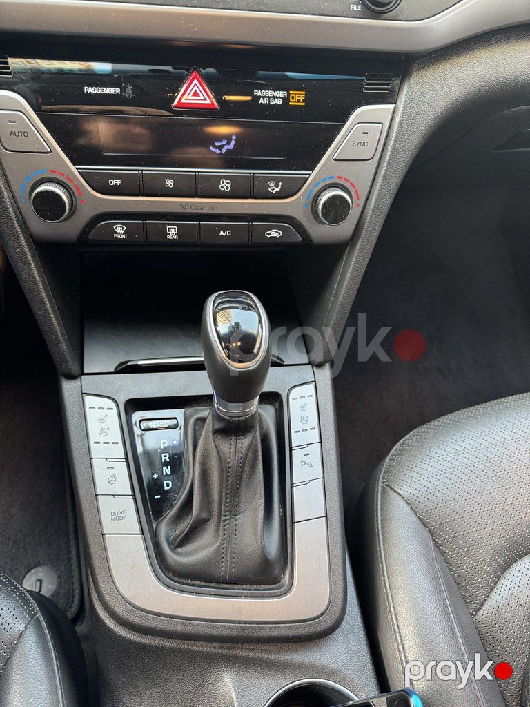 Hyundai Avante, 1.6 L, 2018 il, 70 300 km — Avtomobillər, Bakı (8)