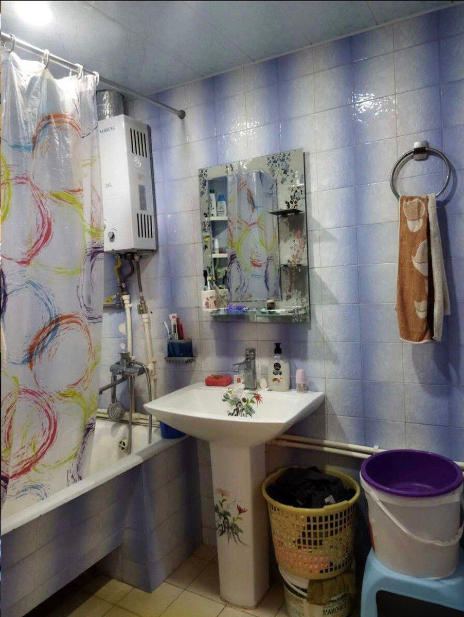 Satılır 4 otaqlı köhnə tikili 90 m² — Mənzil, Bakı (7)
