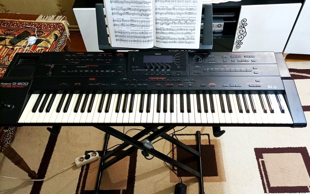 Sintezator Roland G 800 — Musiqiə alətləri, Bakı