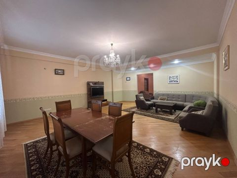 İcarəyə verilir 4 otaqlı yeni tikili 210 m²