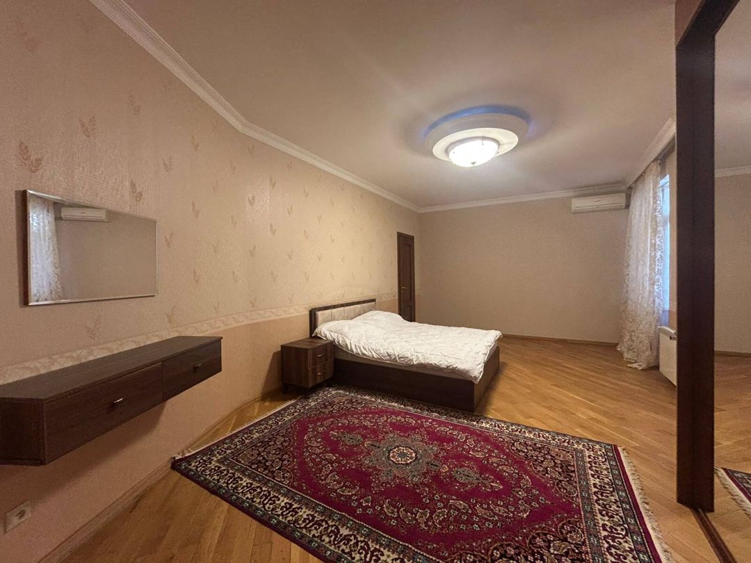 İcarəyə verilir 4 otaqlı yeni tikili 210 m² — Mənzil, Bakı (10)