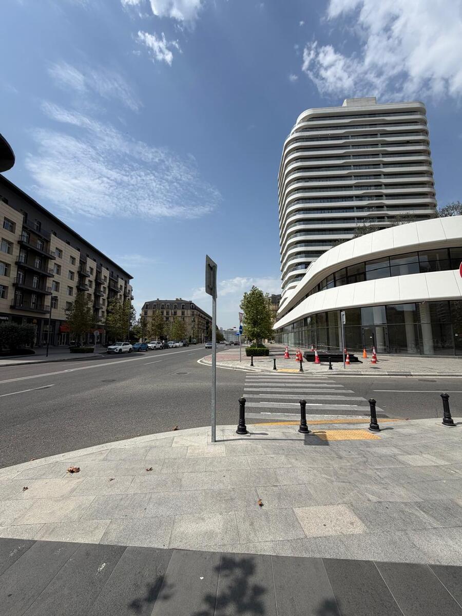 Satılır 4 otaqlı yeni tikili 224 m² — Mənzil, Bakı (5)