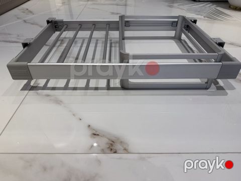 Qarderob ucun çekmece tipli çoxfunksiyalı aksesuar (asqı+tepsi
