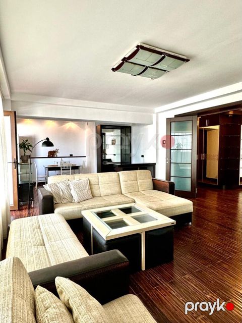 Satılır 3 otaqlı köhnə tikili 125 m²