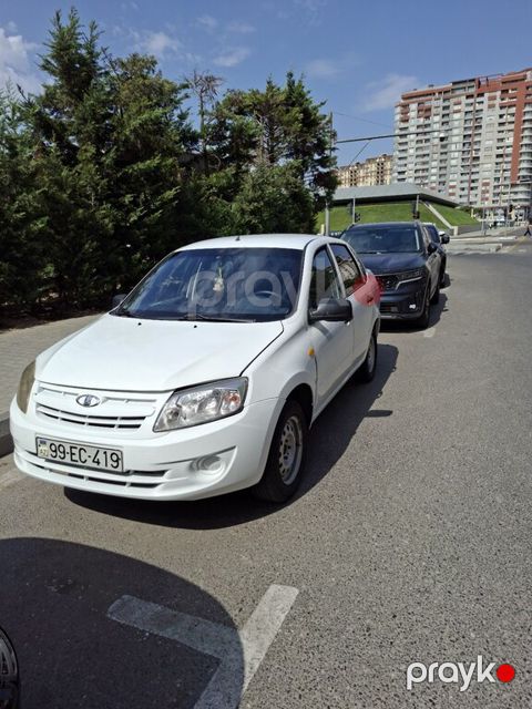 Lada (VAZ) Granta, 1.6 L, 2013 il, 284 812 km