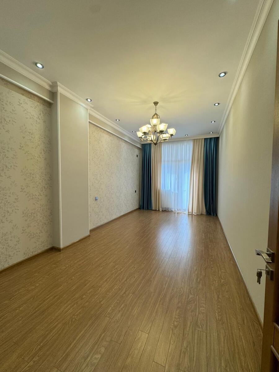 Satılır 3 otaqlı yeni tikili 136 m² — Mənzil, Bakı (6)