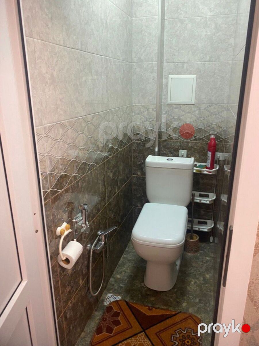 Satılır 2 otaqlı köhnə tikili 58 m² — Mənzil, Bakı (5)