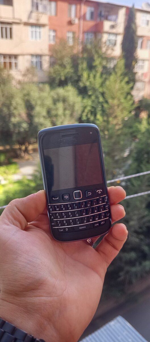 Blackberry Bold 9790 Black 8GB — Smartfonlar, Bakı (2)