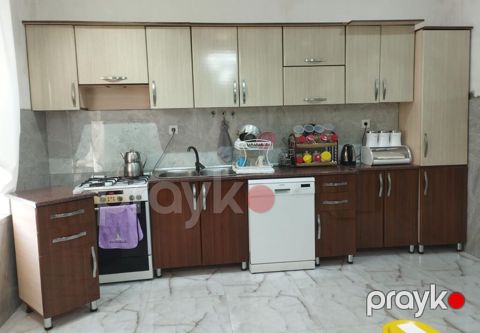 Metbex mebeli.qiymet 250 man.ustunde moyka verilecek.olcu — Bakı