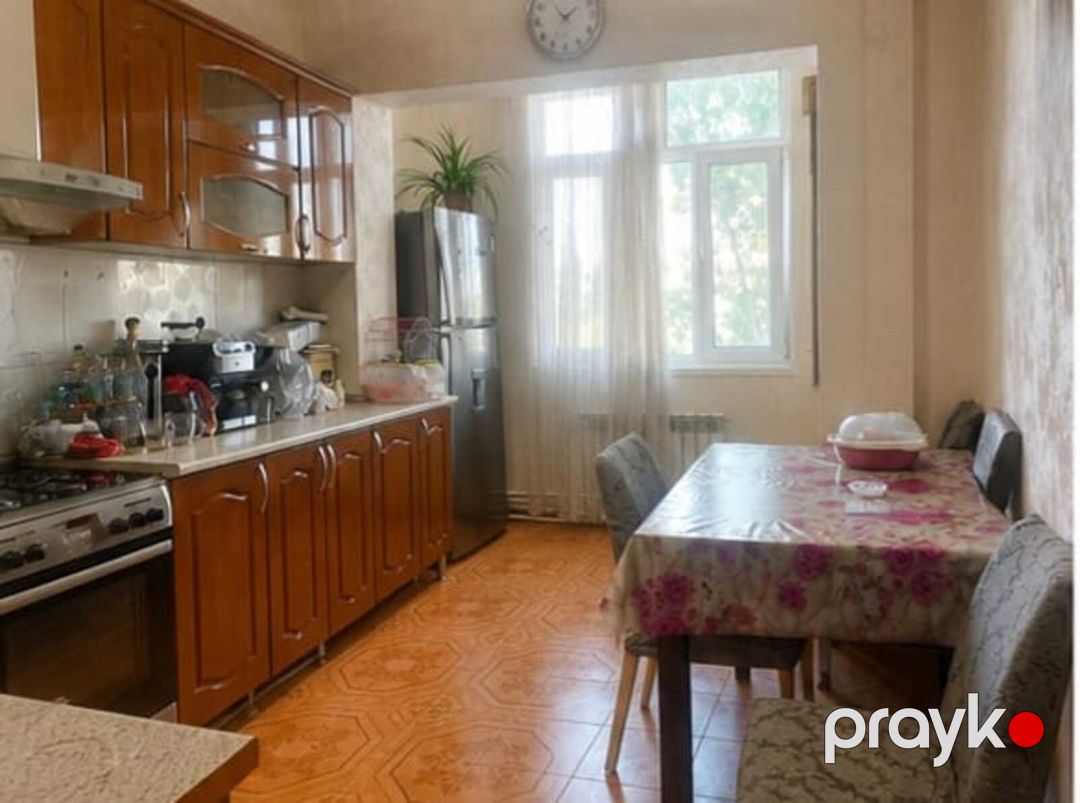 Satılır 2 otaqlı köhnə tikili 65 m² — Mənzil, Bakı (5)