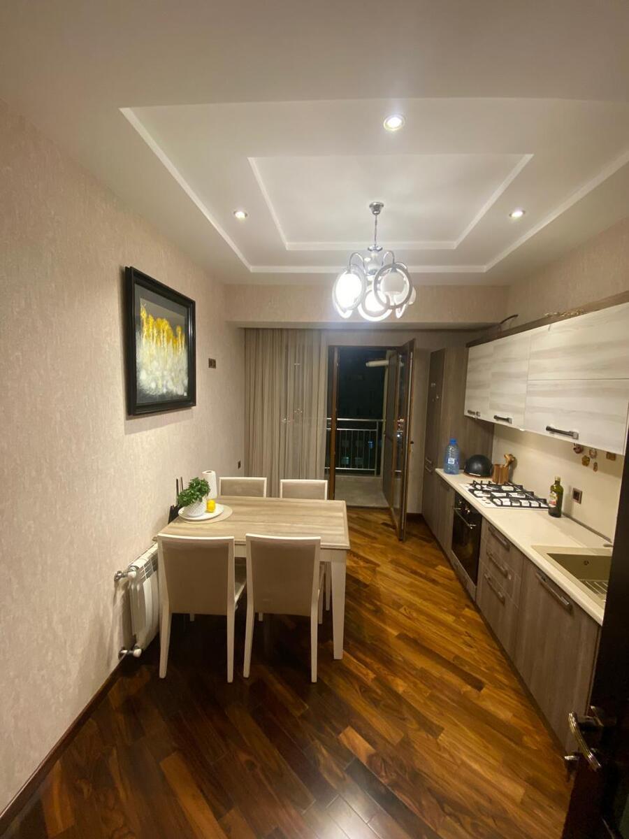 İcarəyə verilir 3 otaqlı yeni tikili 138 m² — Mənzil, Bakı (8)